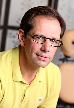 portraitaveclunettepasdesourie
